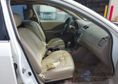 2003 Nissan Altima 2.5 Sl z USA, uszkodzony, nr VIN 1N4AL11D33C209342